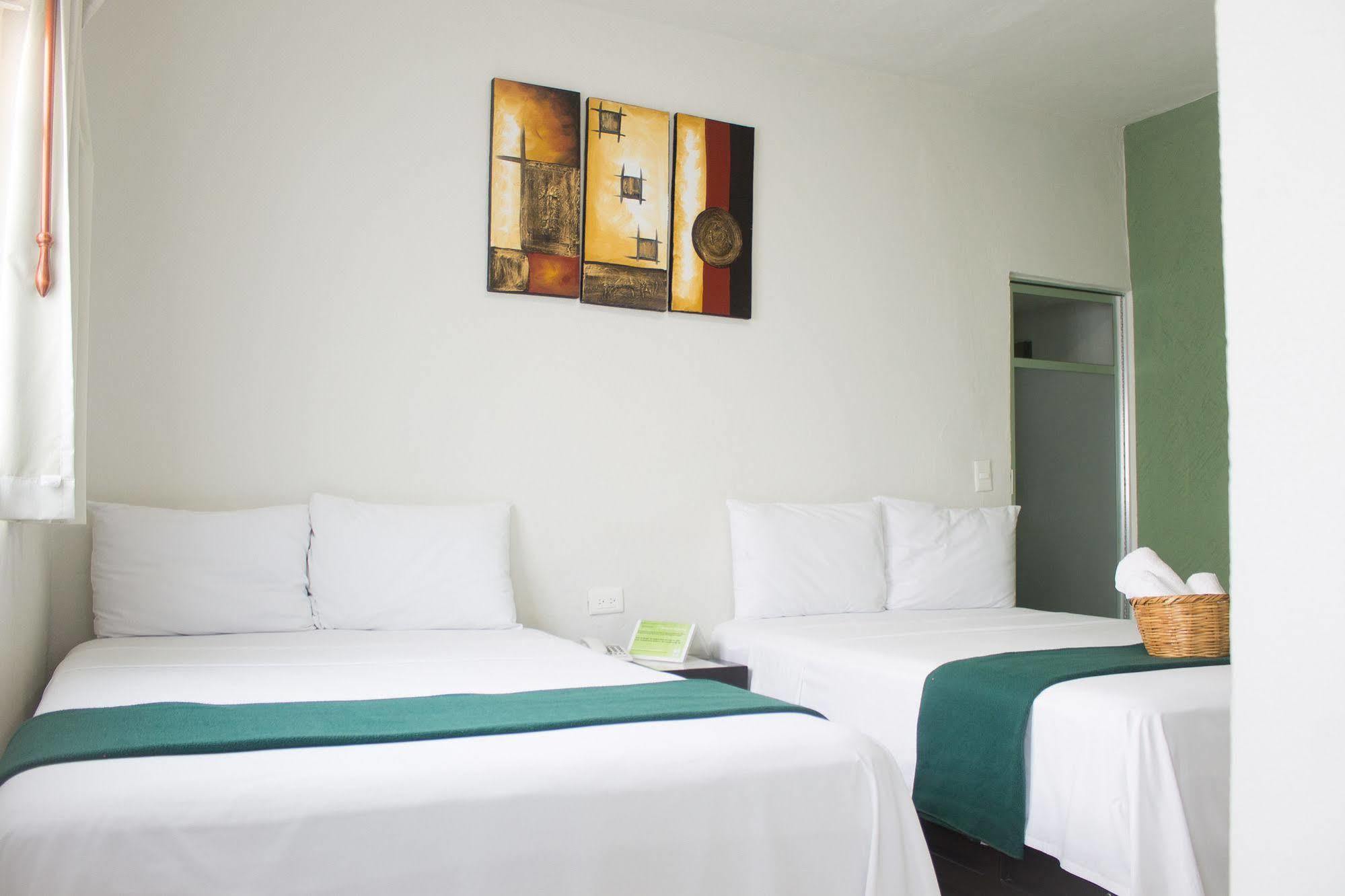 Rosvel Hotel Palenque Exterior photo