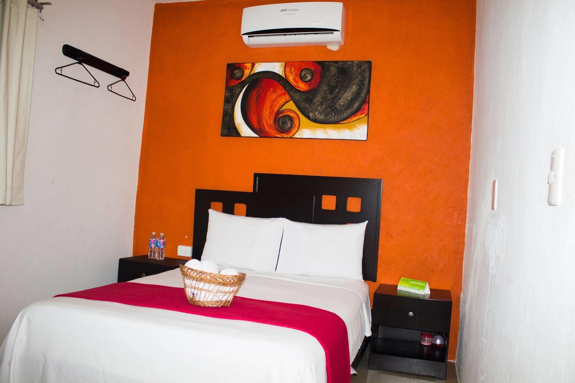 Rosvel Hotel Palenque Exterior photo